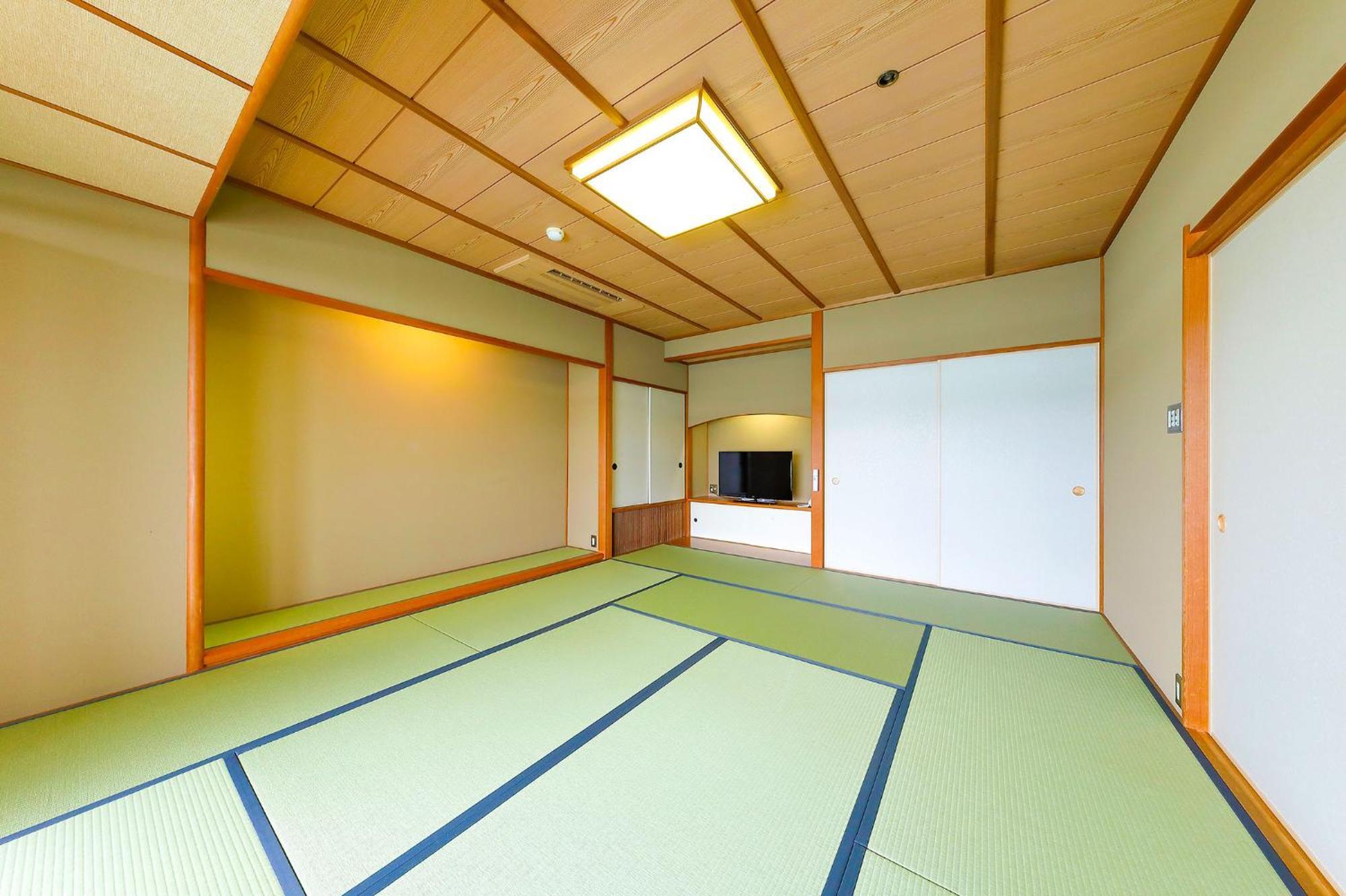 Готель Ooedo Onsen Monogatari Nanki Кусімото Екстер'єр фото