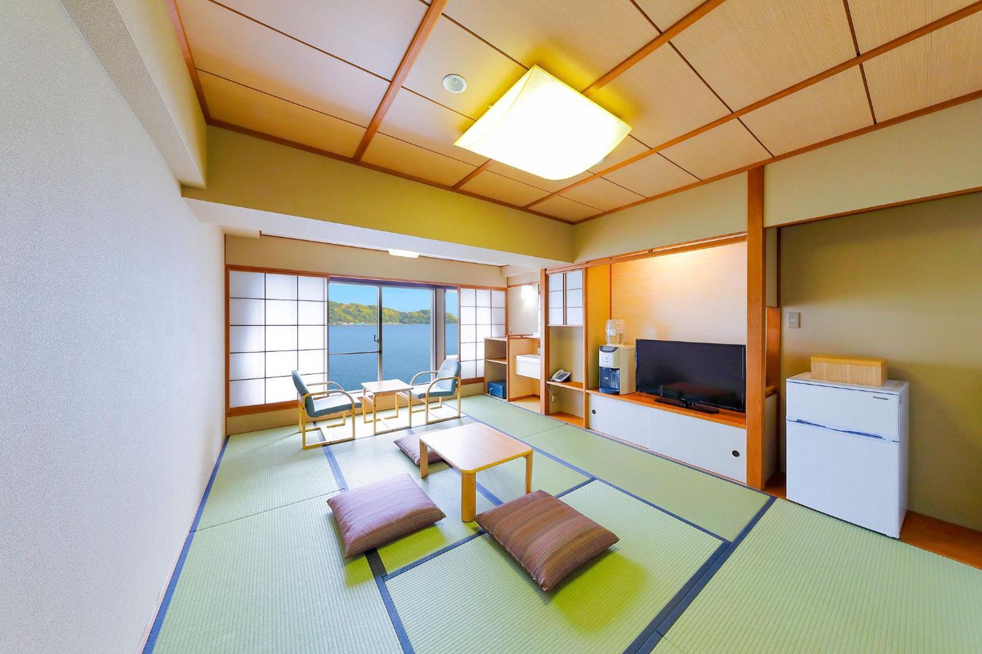Готель Ooedo Onsen Monogatari Nanki Кусімото Екстер'єр фото